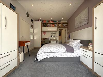 Picture 30